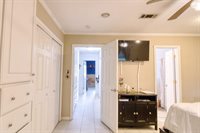 202 Rose Marie Boulevard, Hearne, TX 77859