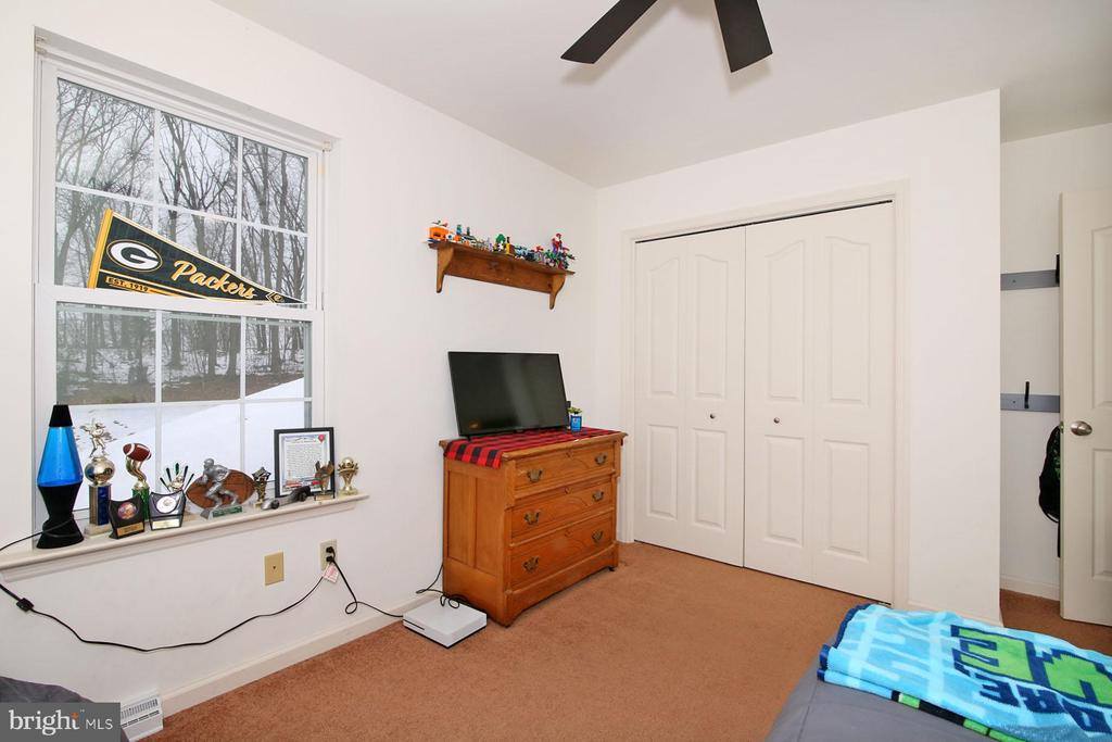 1220 Old 522, Selinsgrove, PA 17870