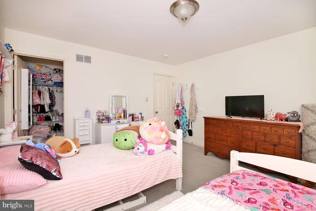 1220 Old 522, Selinsgrove, PA 17870