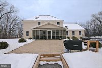 1220 Old 522, Selinsgrove, PA 17870