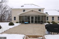 1220 Old 522, Selinsgrove, PA 17870