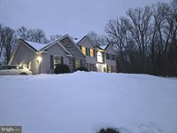 1220 Old 522, Selinsgrove, PA 17870