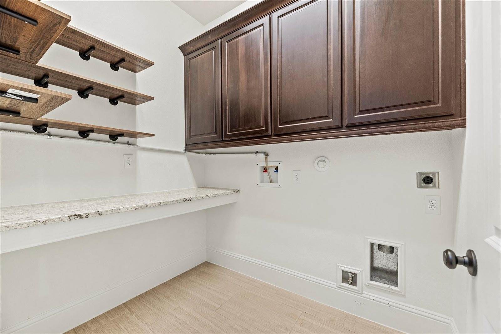 12907 Arlington Meadows Lane, Tomball, TX 77377