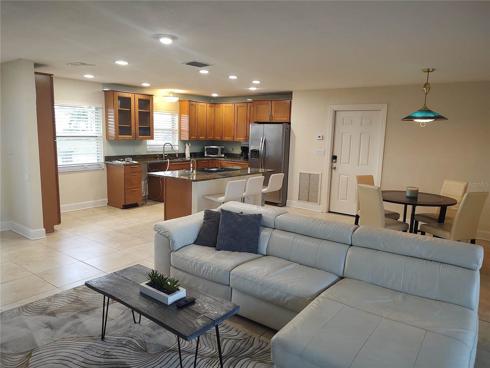 4165 13TH Lane NE, Saint Petersburg, FL 33703