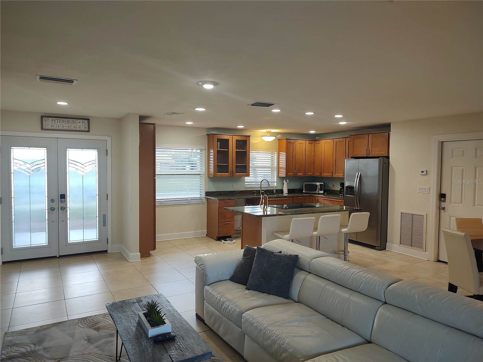 4165 13TH Lane NE, Saint Petersburg, FL 33703