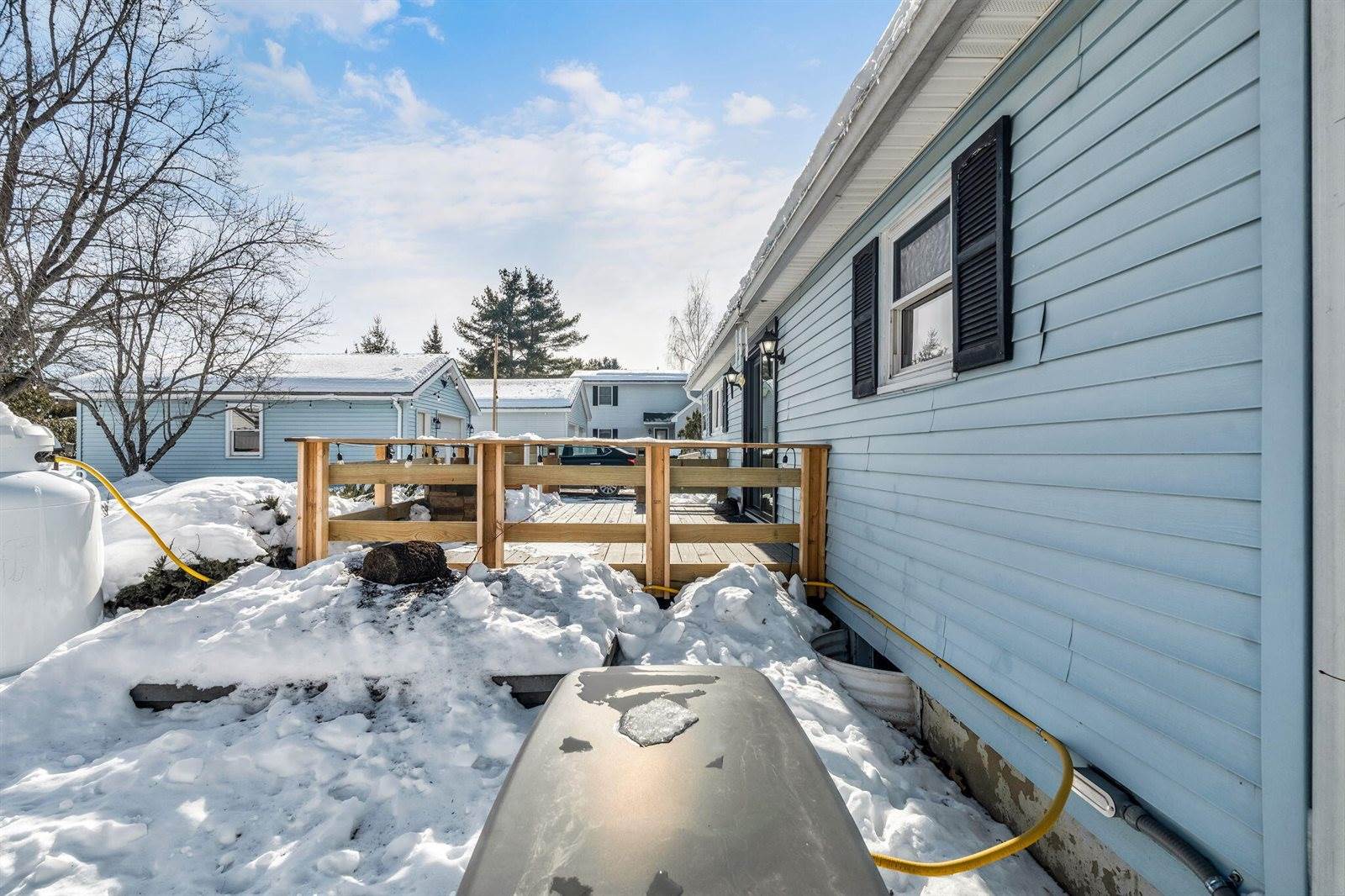 11 Capri Street, Brewer, ME 04412