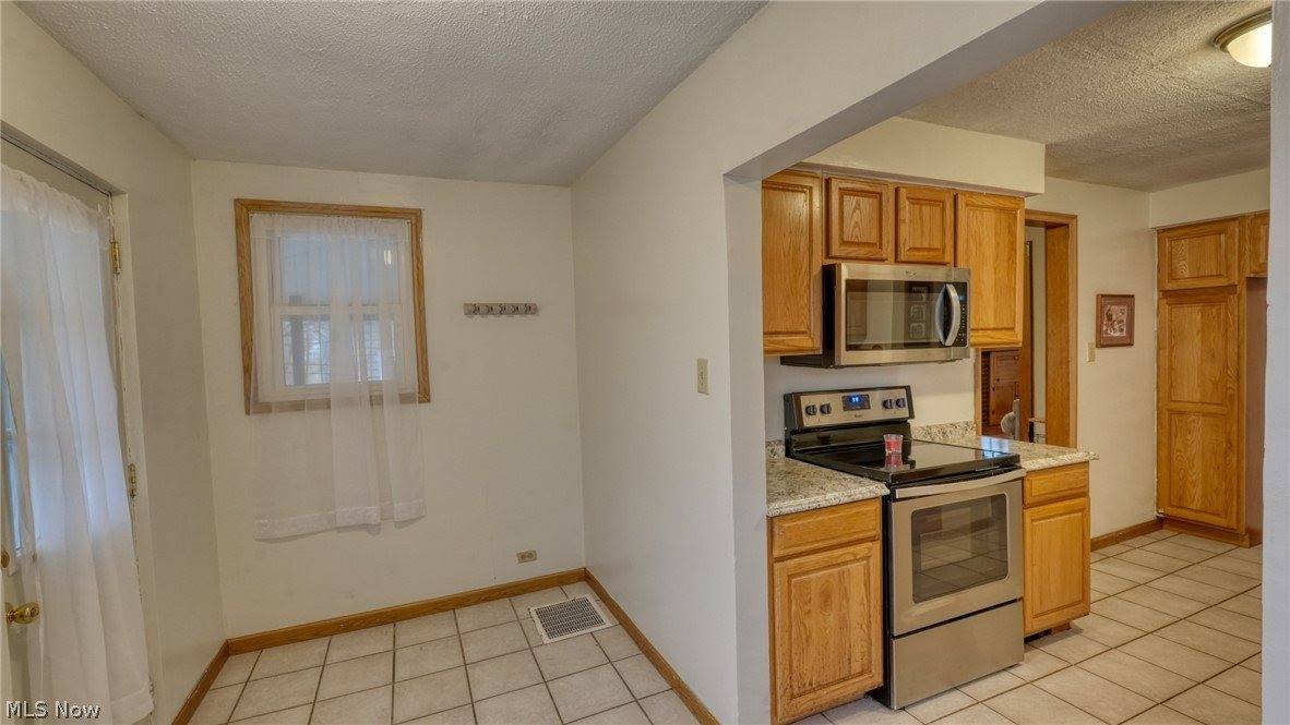 633 North 9th Street, Cambridge, OH 43725