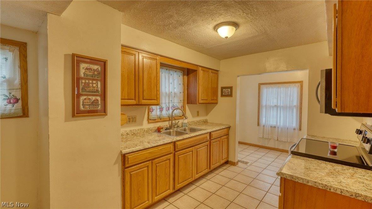 633 North 9th Street, Cambridge, OH 43725