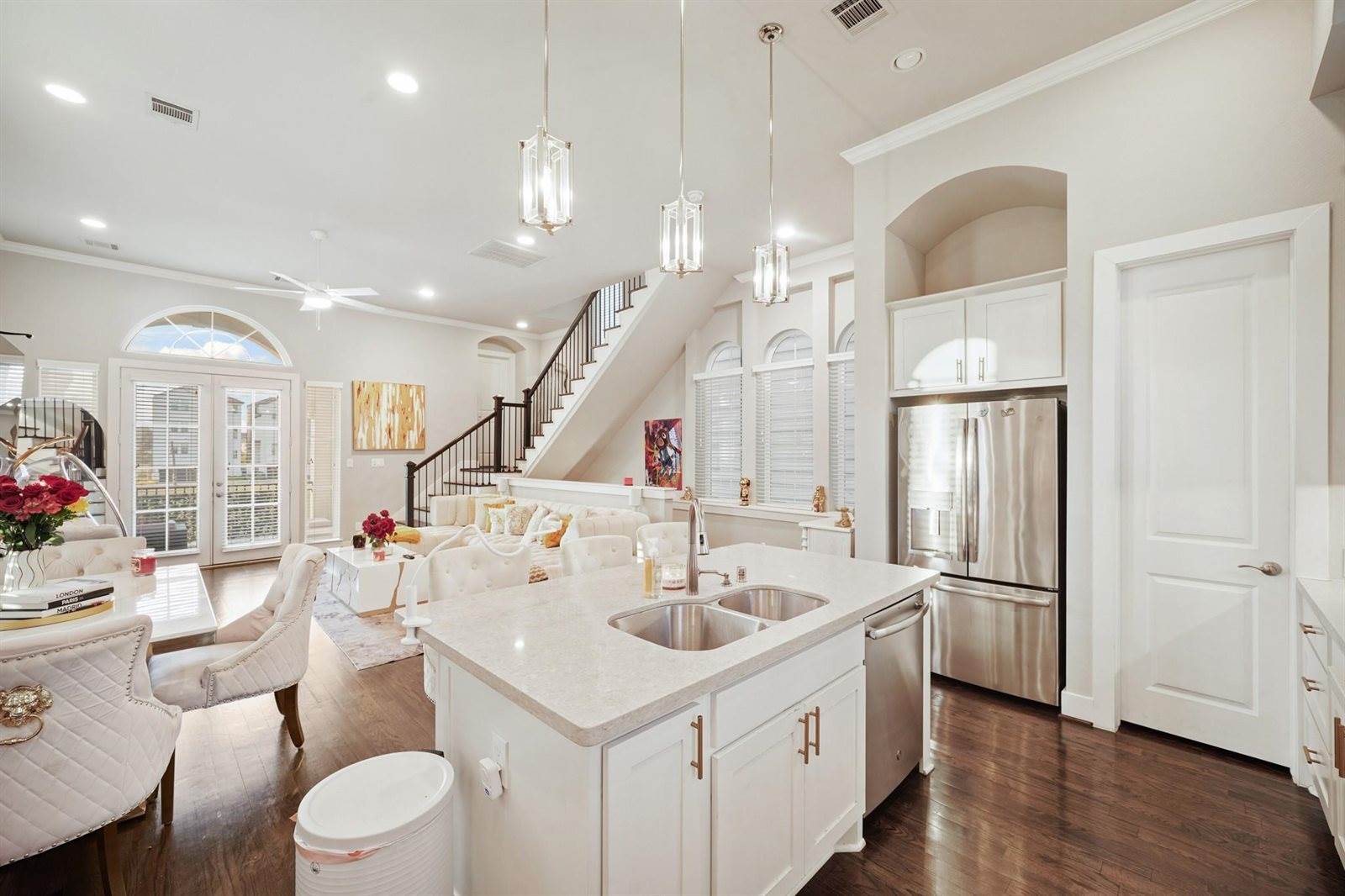 606 North Nagle Street, Houston, TX 77003