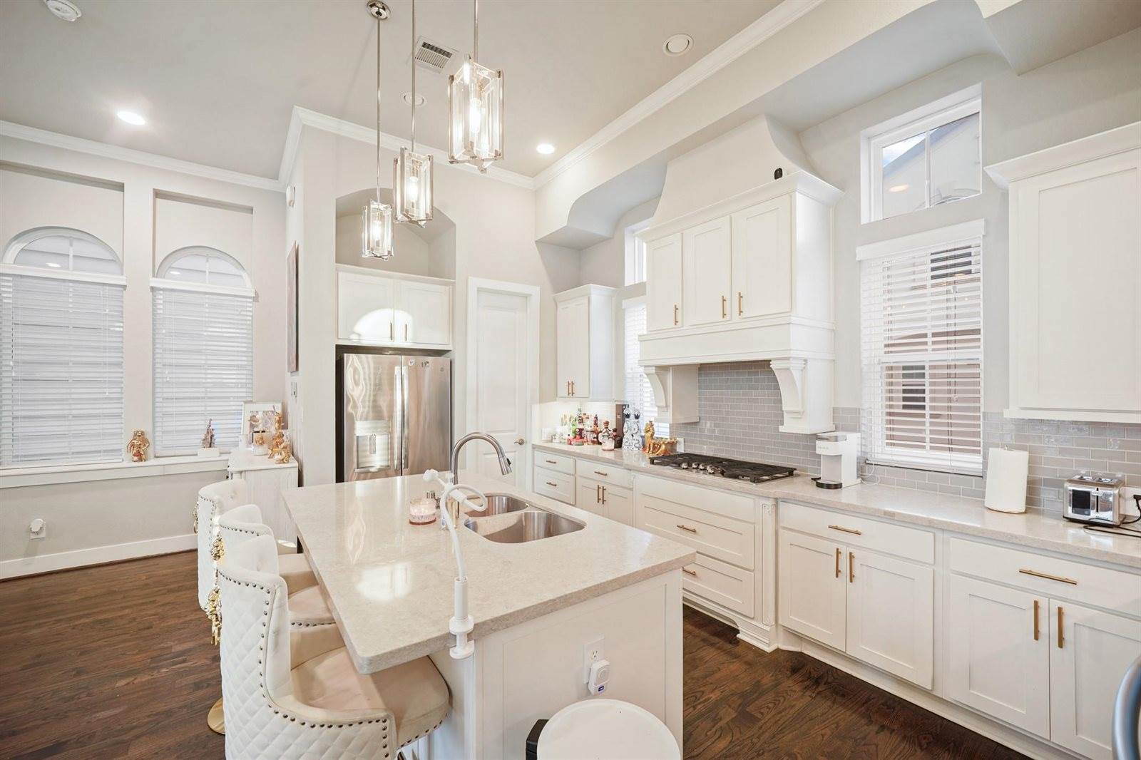 606 North Nagle Street, Houston, TX 77003