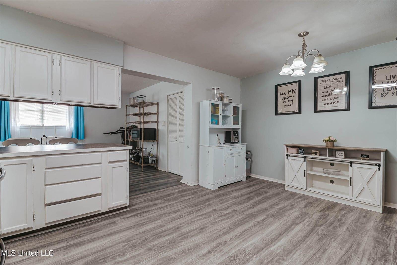 15829 Belmont Drive, Biloxi, MS 39532