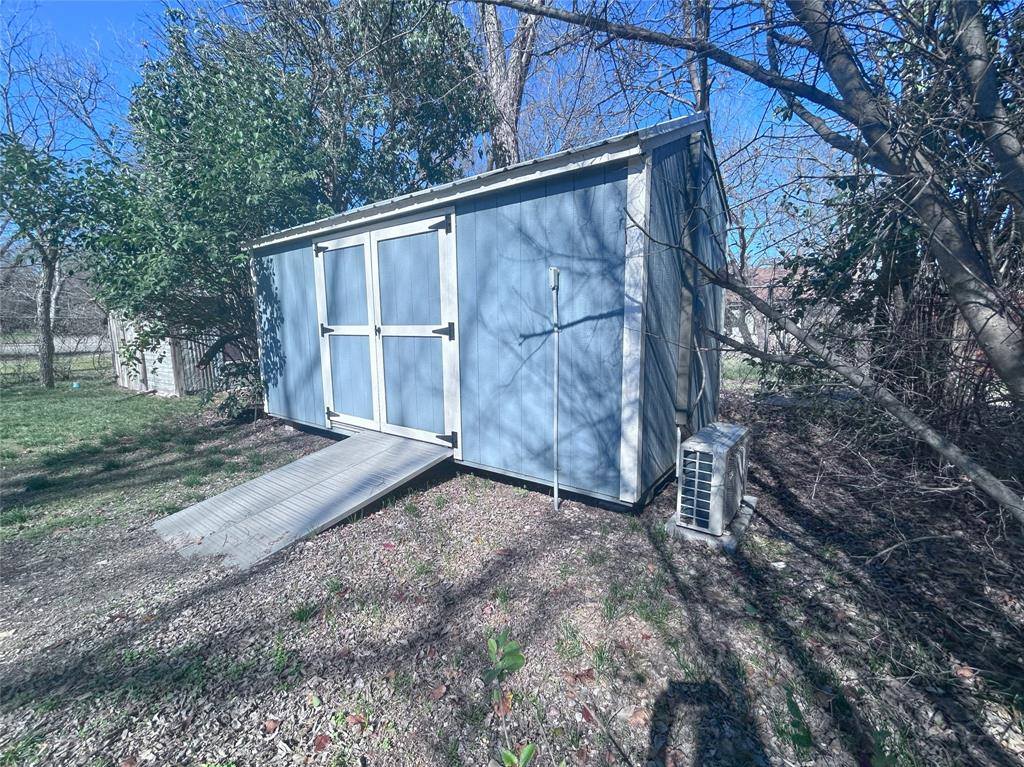 931 North 12th Street, Waco, TX 76707