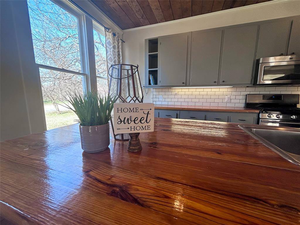 931 North 12th Street, Waco, TX 76707