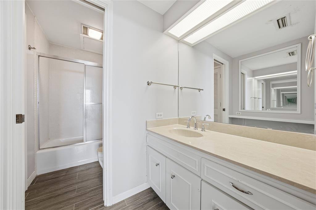 4924 Cobbs Drive, #9C, Waco, TX 76710