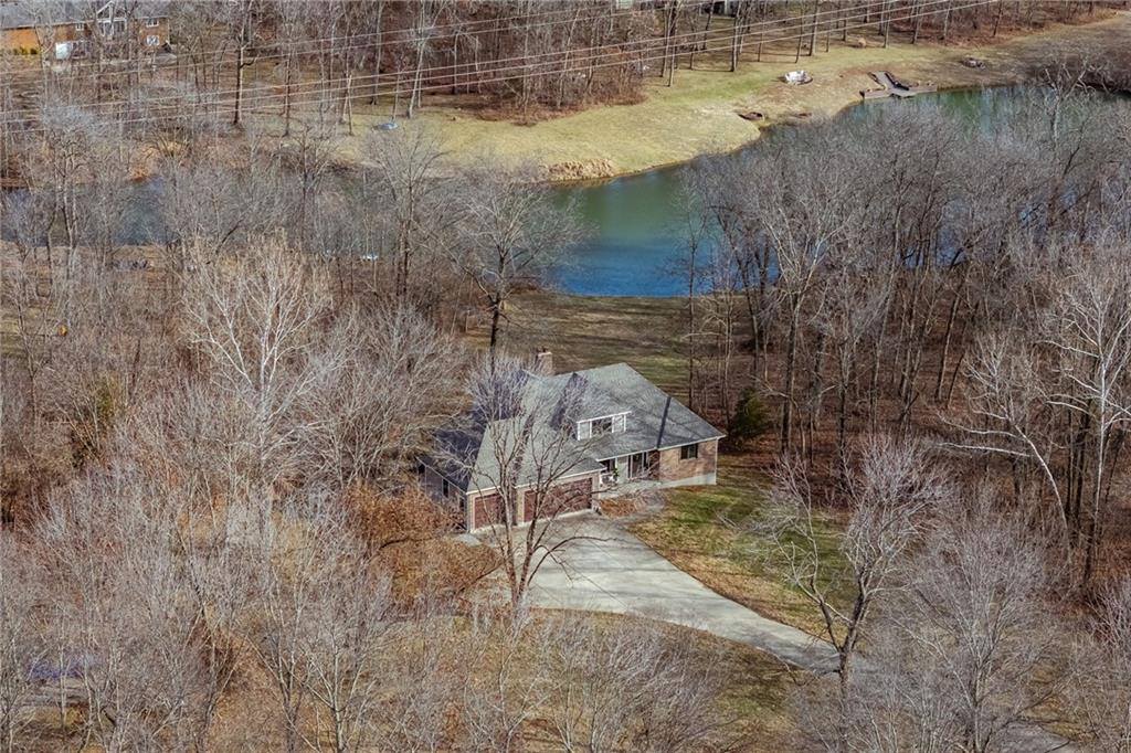 26311 South Westlake Drive, Harrisonville, MO 64701