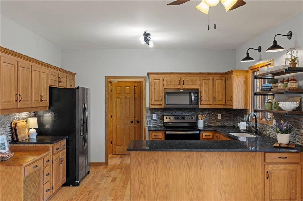 26311 South Westlake Drive, Harrisonville, MO 64701