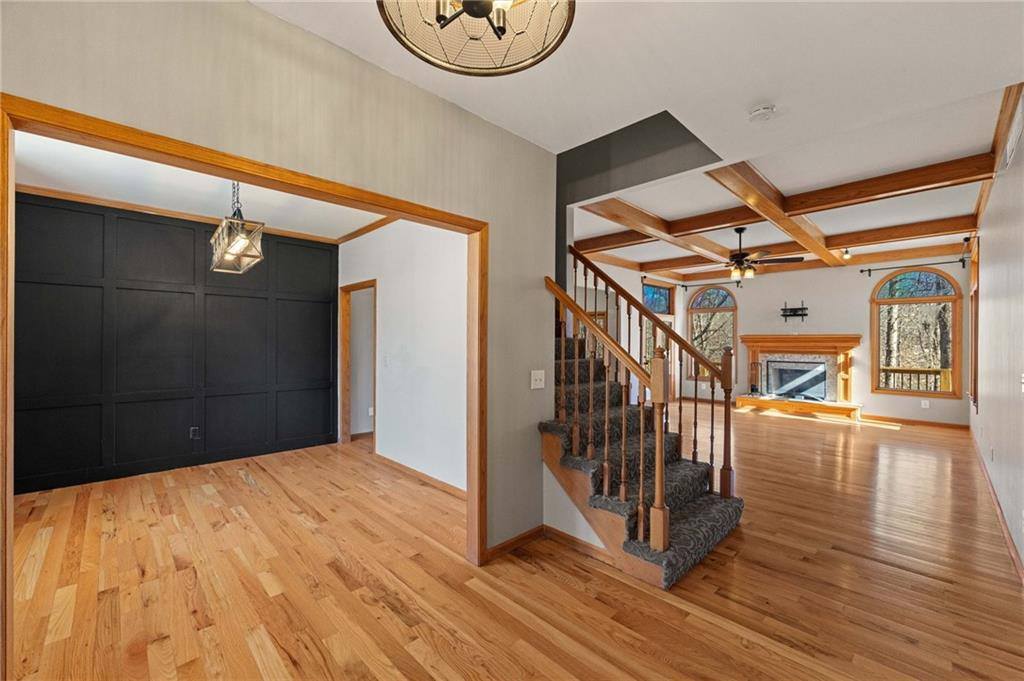 26311 South Westlake Drive, Harrisonville, MO 64701