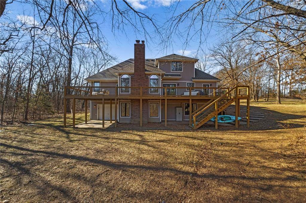 26311 South Westlake Drive, Harrisonville, MO 64701