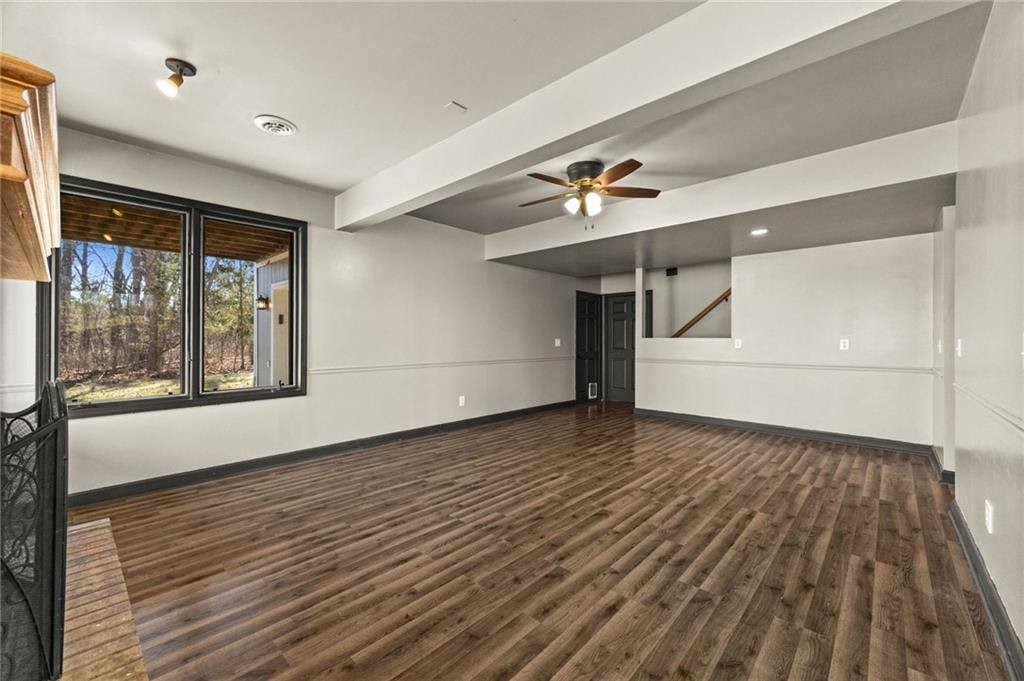 26311 South Westlake Drive, Harrisonville, MO 64701