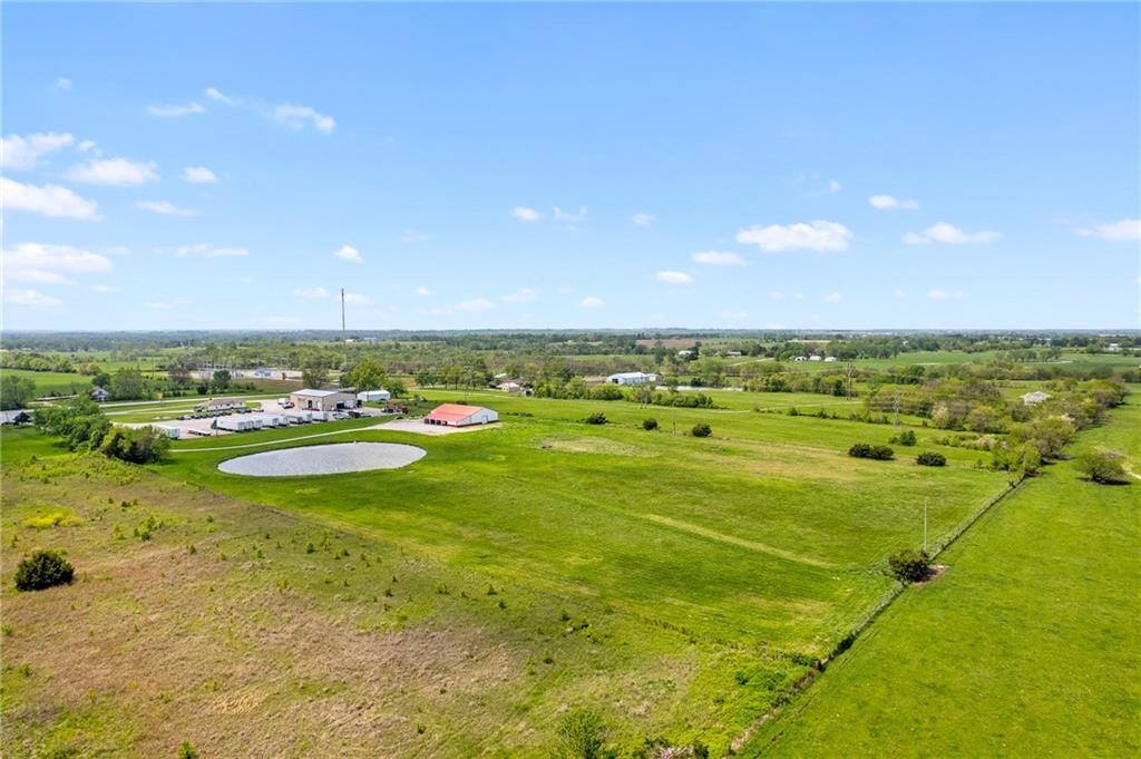 2506 NW 591 Road, Butler, MO 64730