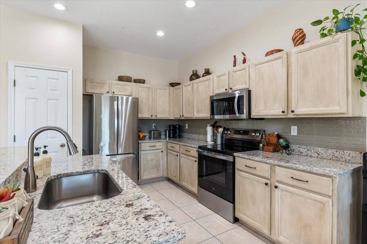 5114 50TH Avenue West, Bradenton, FL 34210