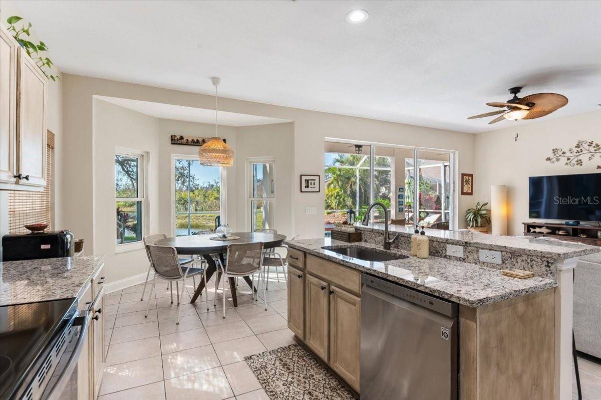 5114 50TH Avenue West, Bradenton, FL 34210