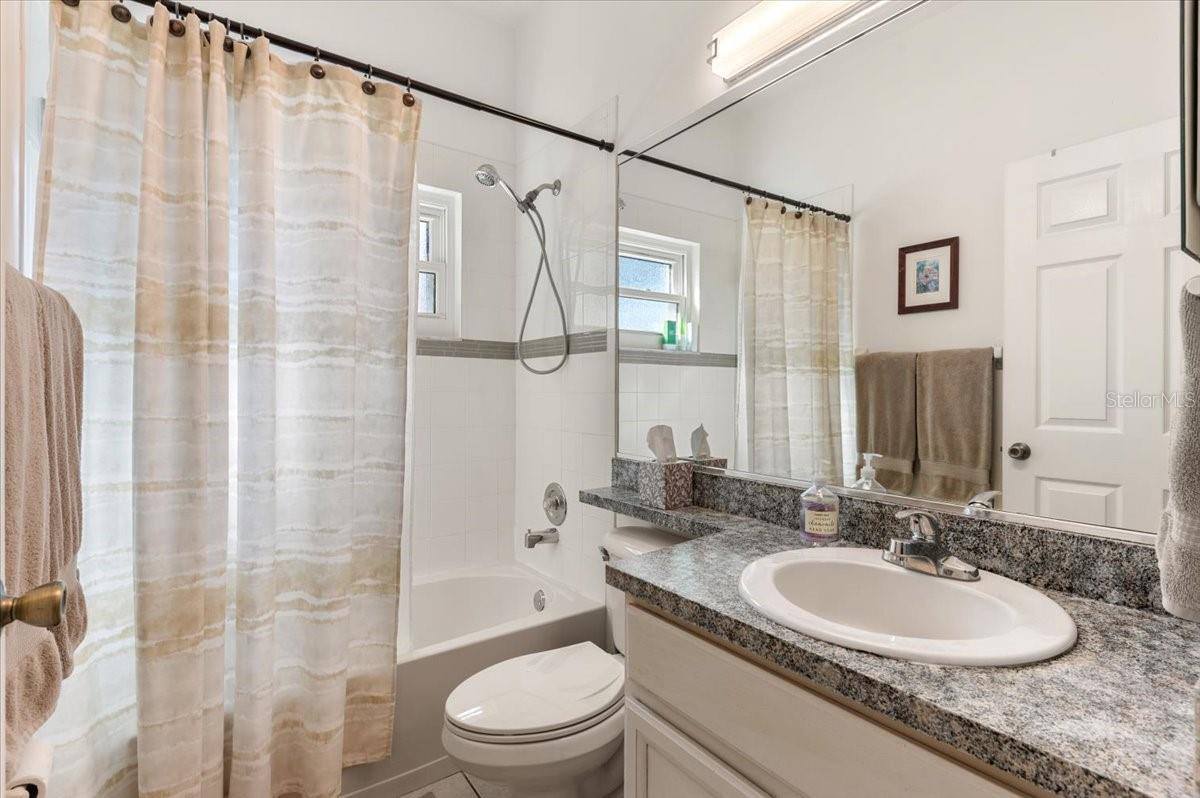 5114 50TH Avenue West, Bradenton, FL 34210