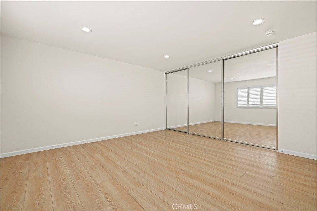 9833 Karmont, South Gate, CA 90280