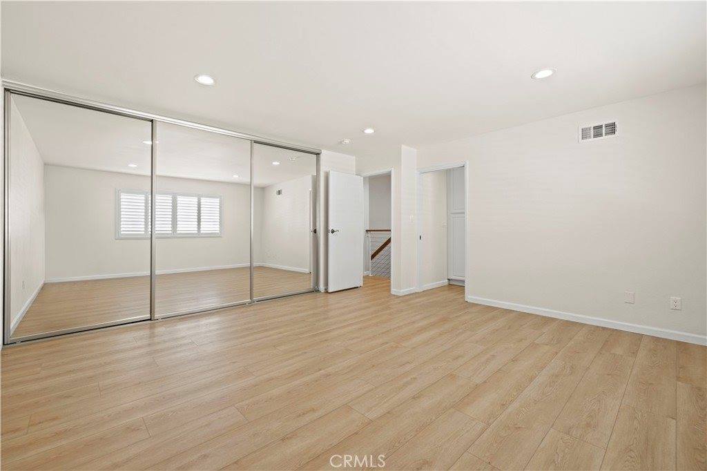 9833 Karmont, South Gate, CA 90280