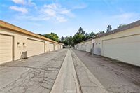 9833 Karmont, South Gate, CA 90280