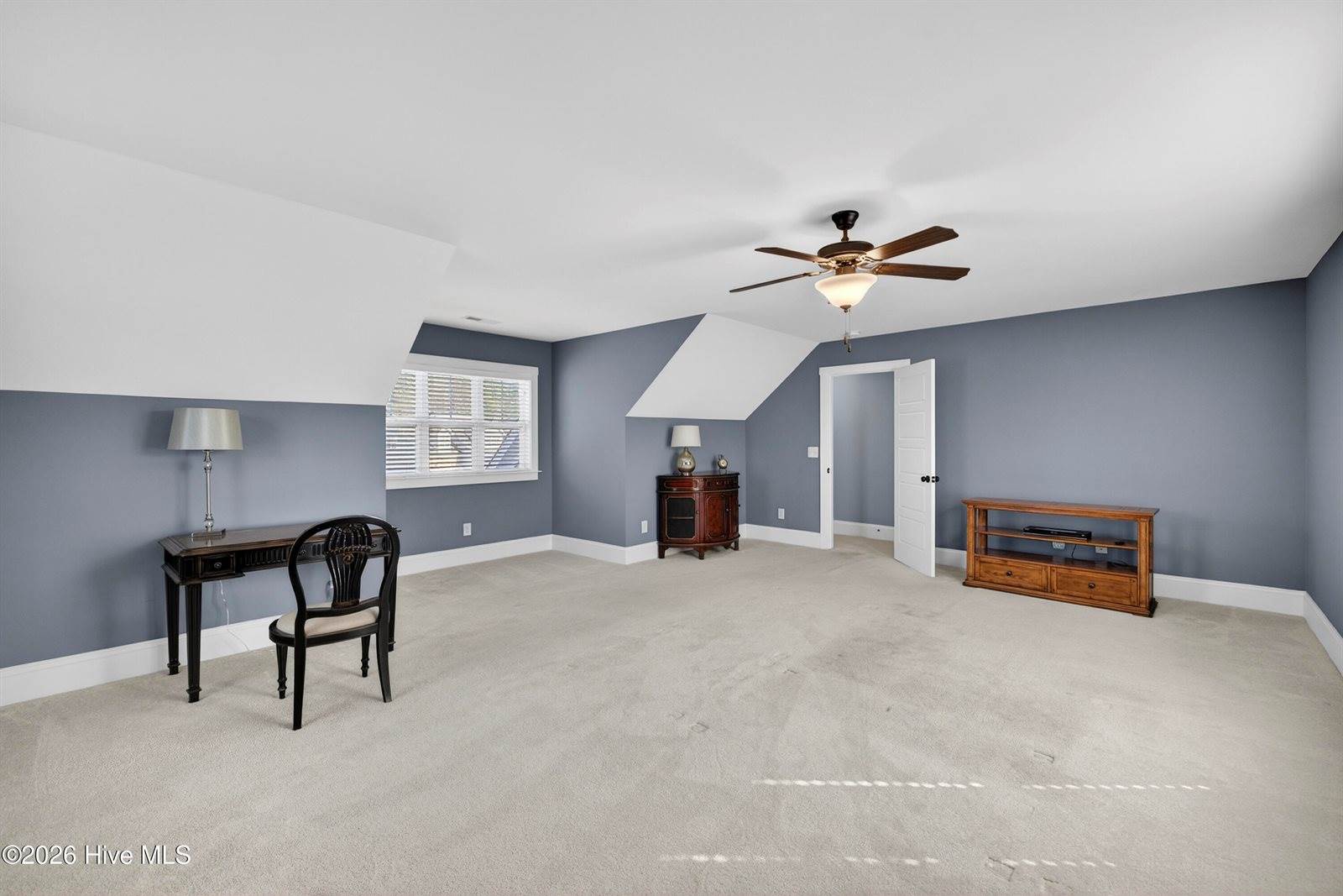 100 Yacht Basin Landing, Hampstead, NC 28443