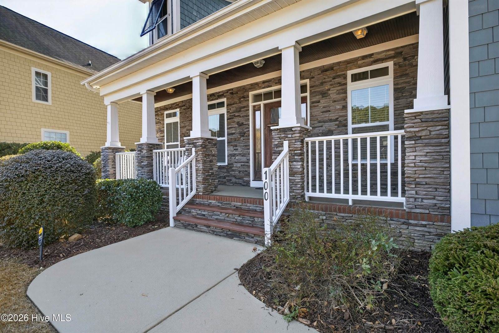 100 Yacht Basin Landing, Hampstead, NC 28443