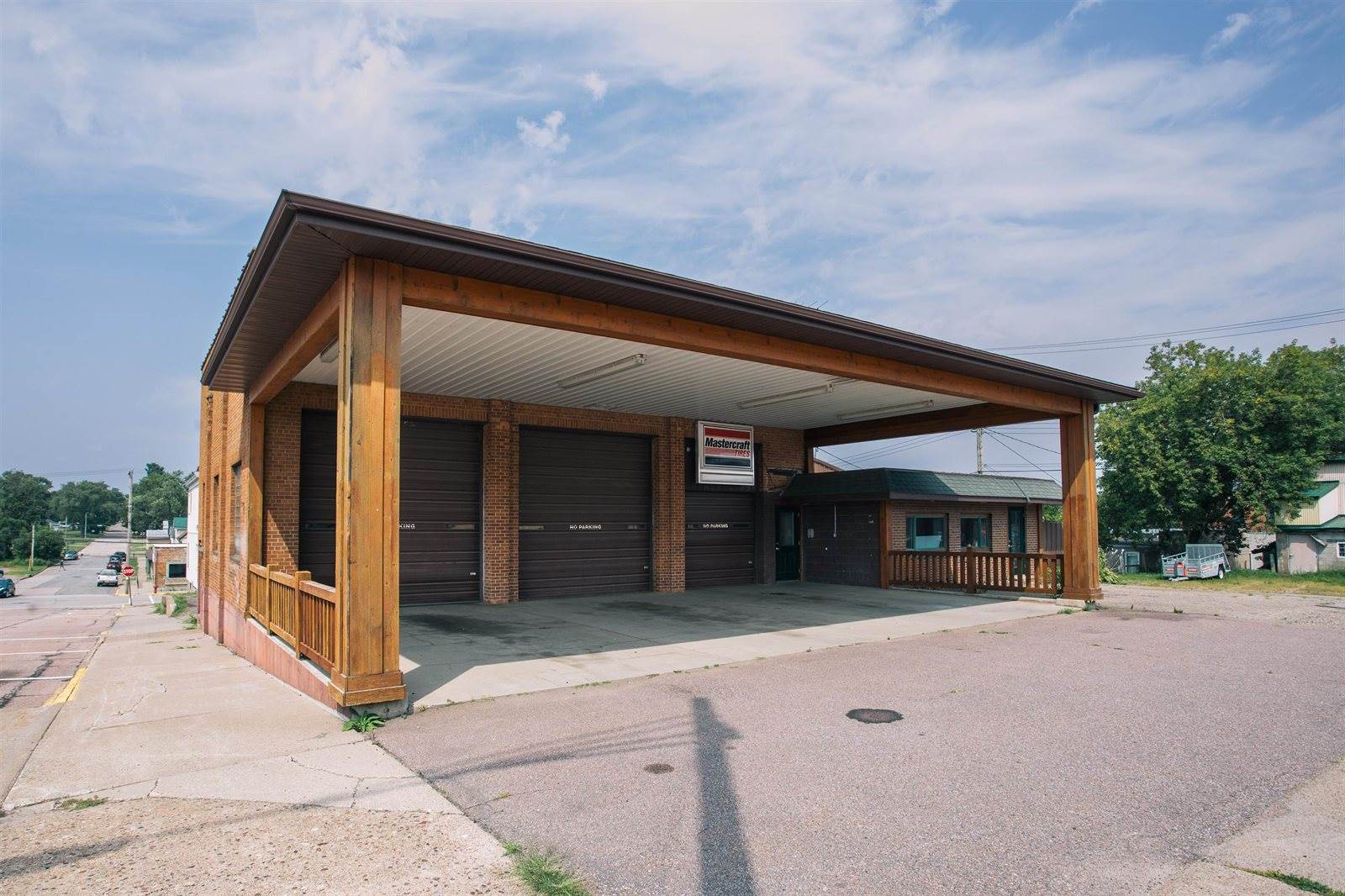 608 West Street, Neillsville, WI 54456