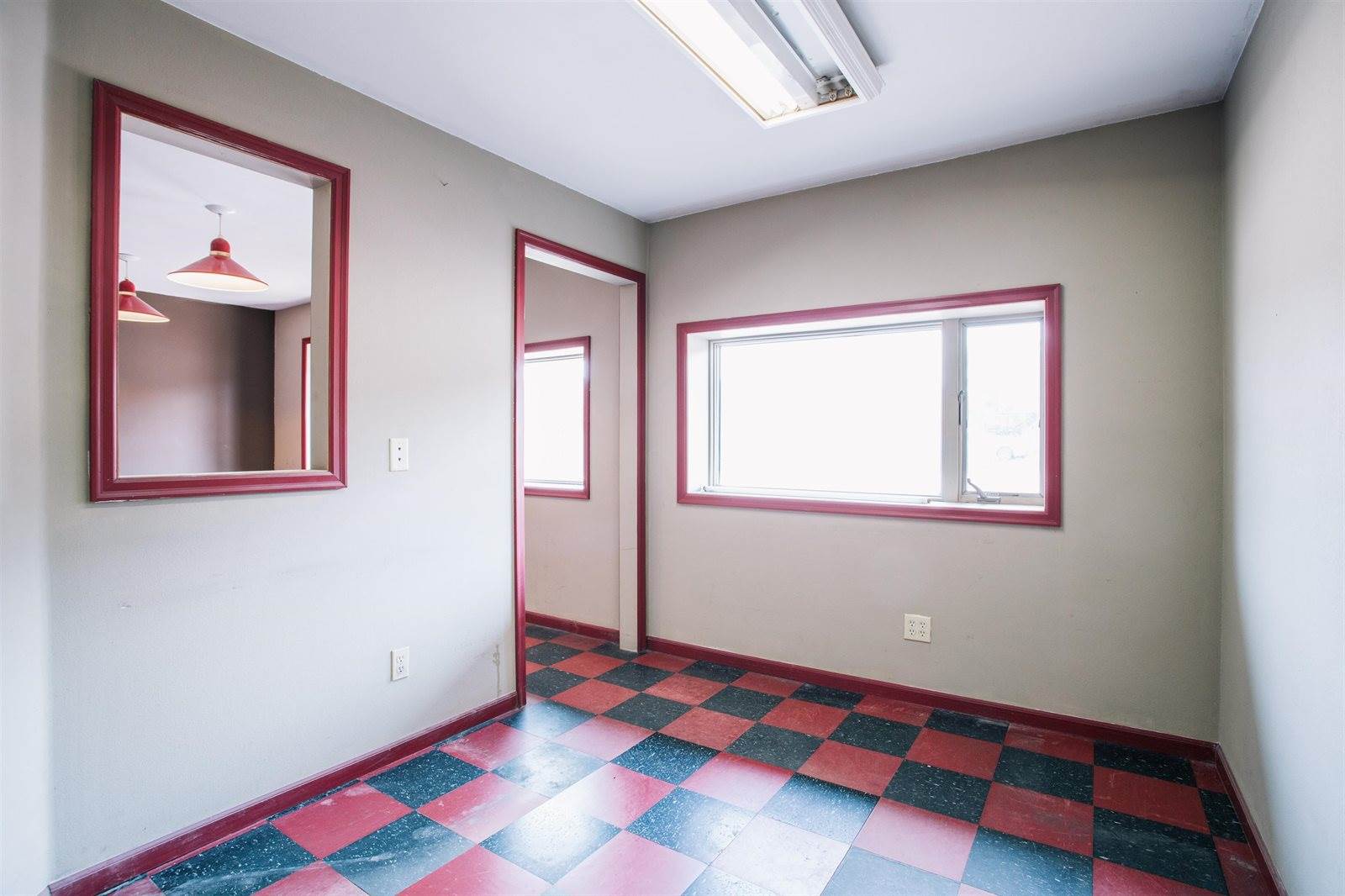 608 West Street, Neillsville, WI 54456