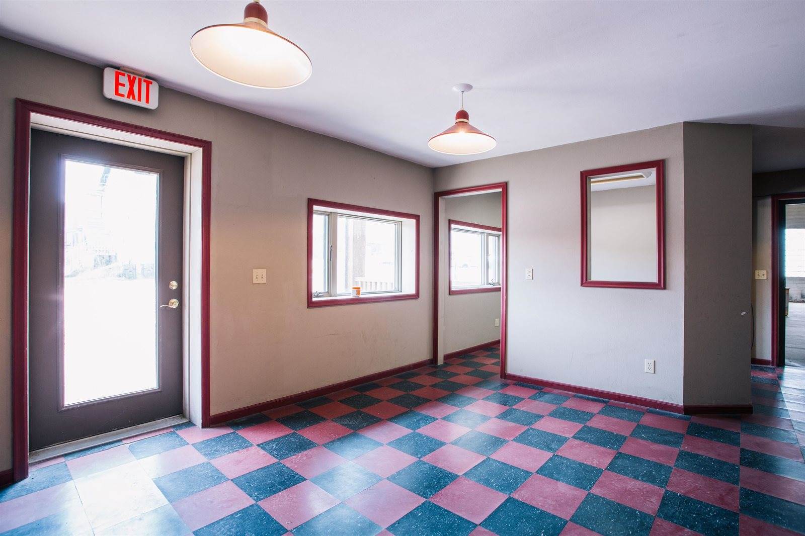 608 West Street, Neillsville, WI 54456