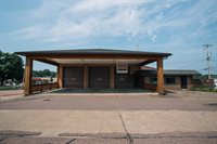 608 West Street, Neillsville, WI 54456