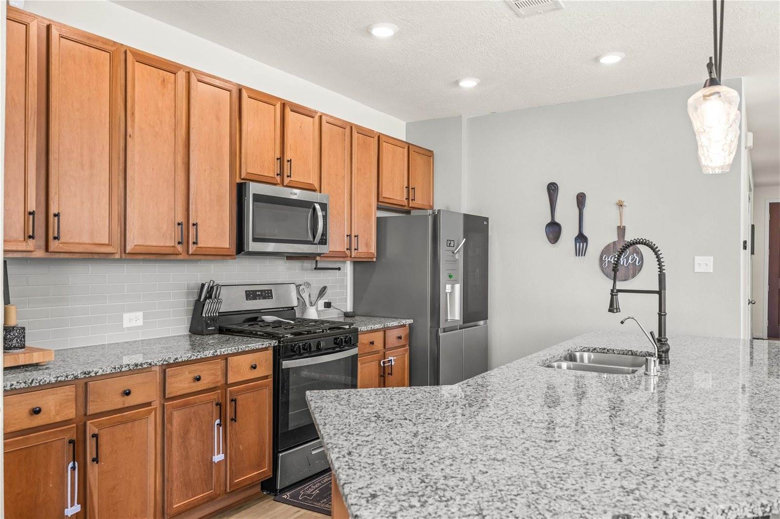 6719 Waterbuck Trace, Richmond, TX 77406