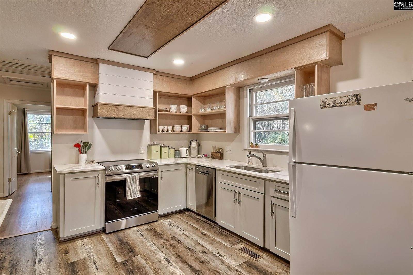 2153 Crip Hill, West Columbia, SC 29170