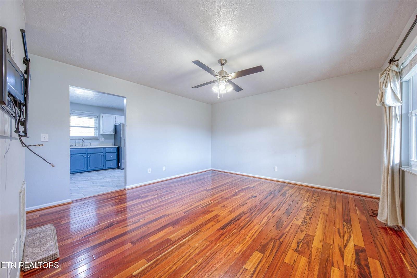 215 Jamie St, Maynardville, TN 37807