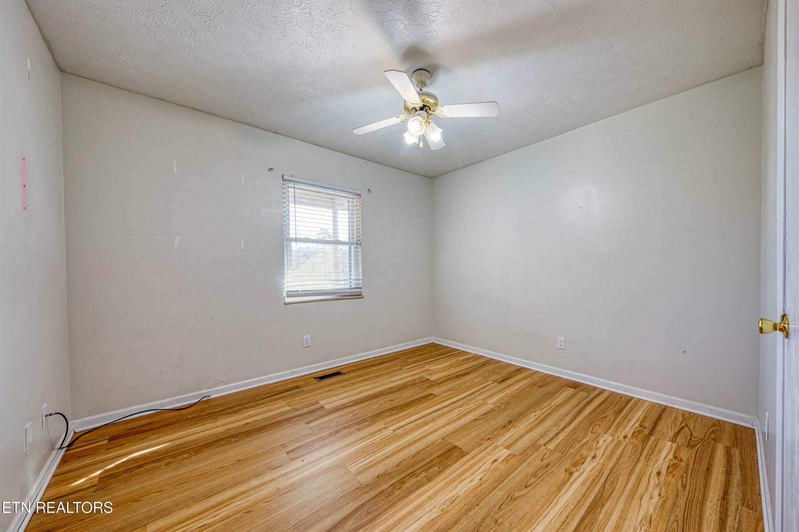 215 Jamie St, Maynardville, TN 37807