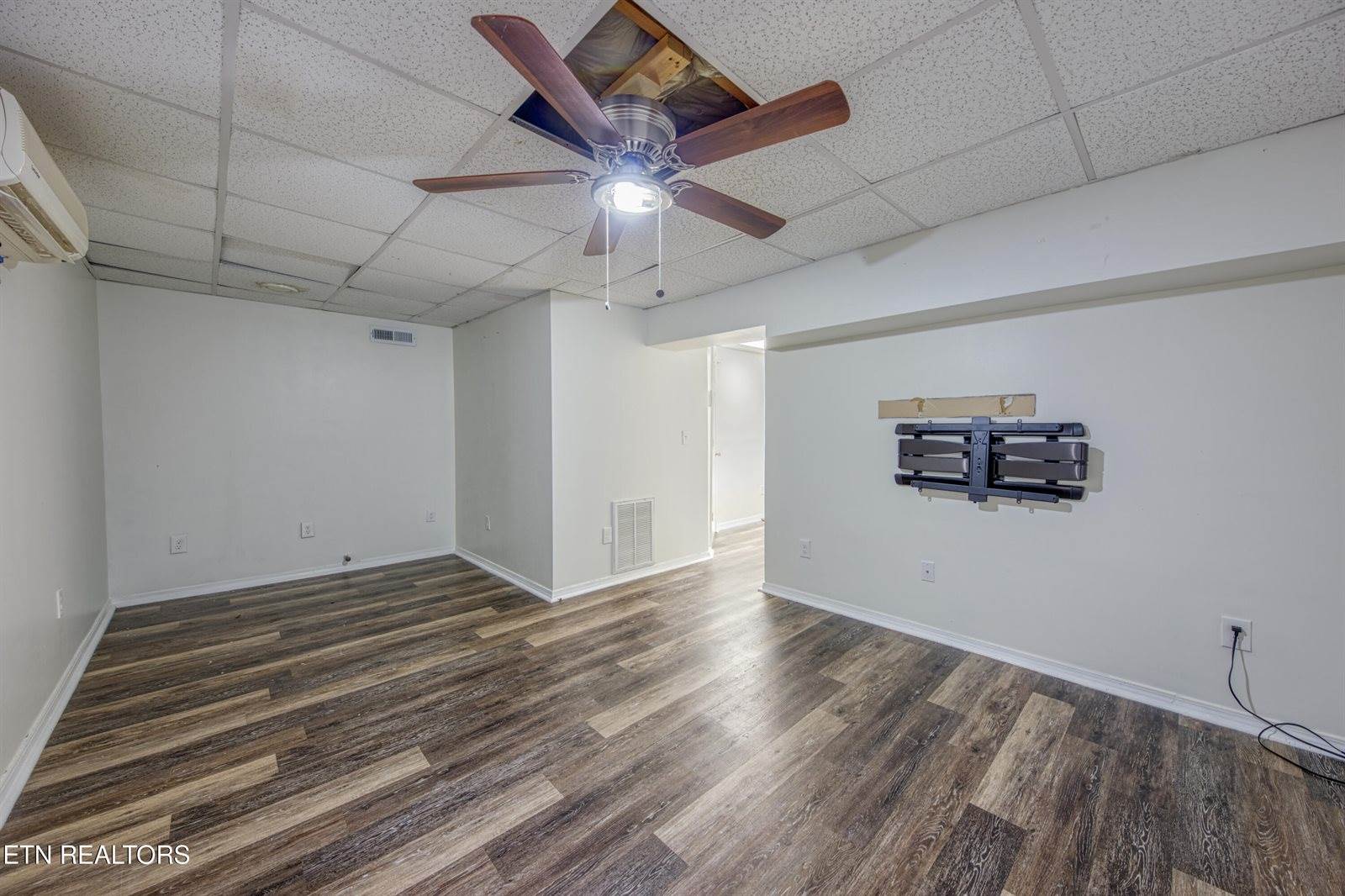 215 Jamie St, Maynardville, TN 37807