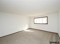 12135 Lisa Circle, Omaha, NE 68137