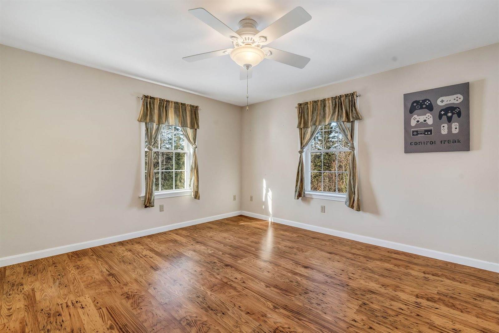 5 Levant Heights Drive, Levant, ME 04456