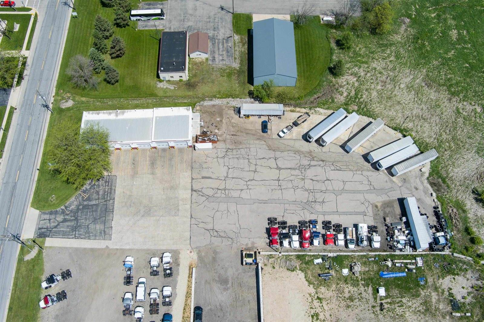 215 Deerfield, Marshall, WI 53559