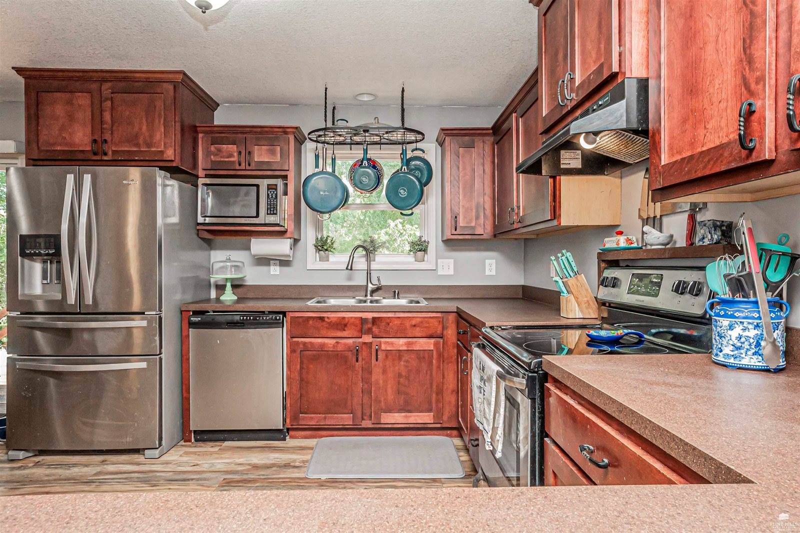 2448 Fox Sparrow, Junction City, KS 66441