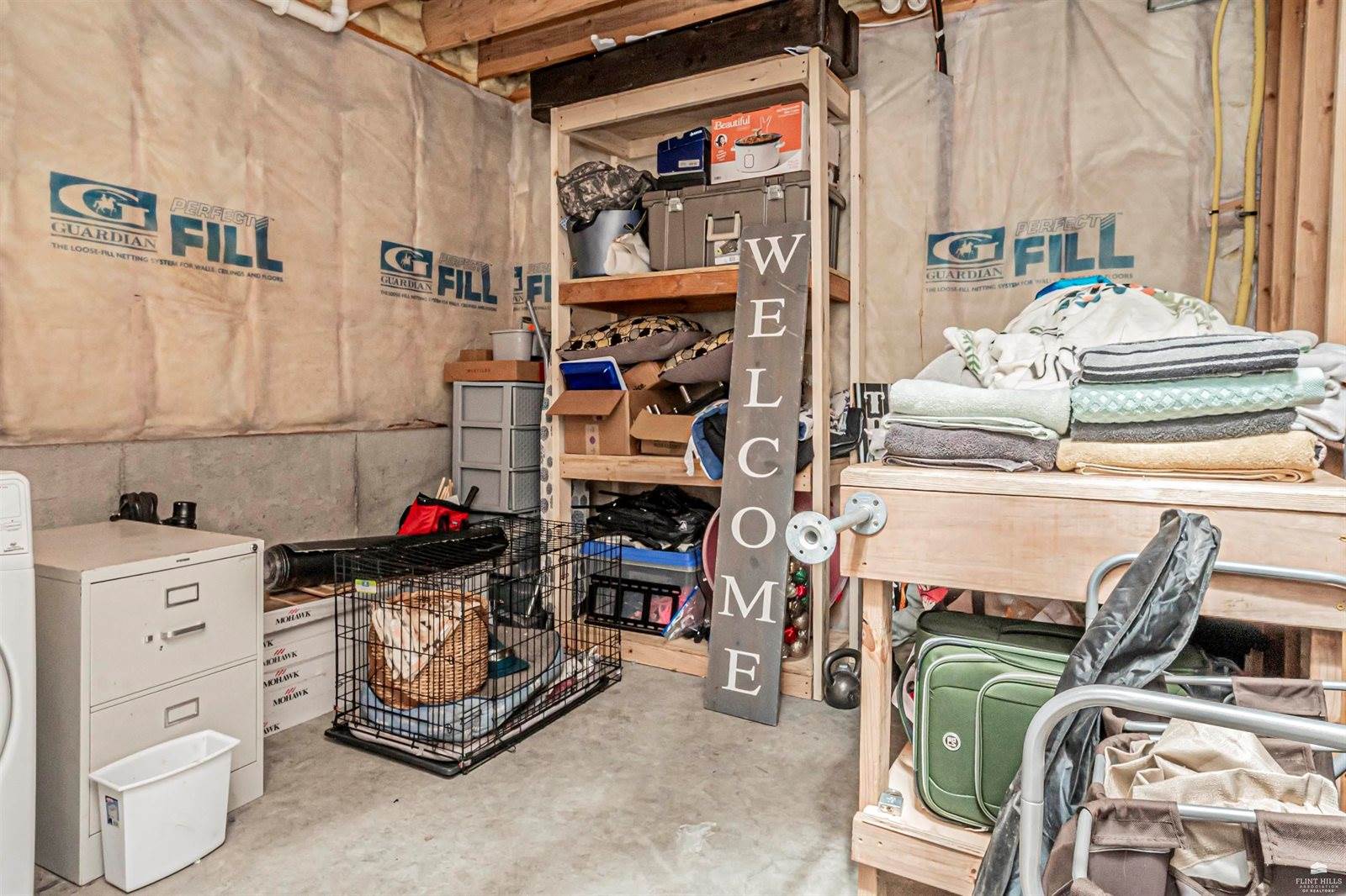 2448 Fox Sparrow, Junction City, KS 66441