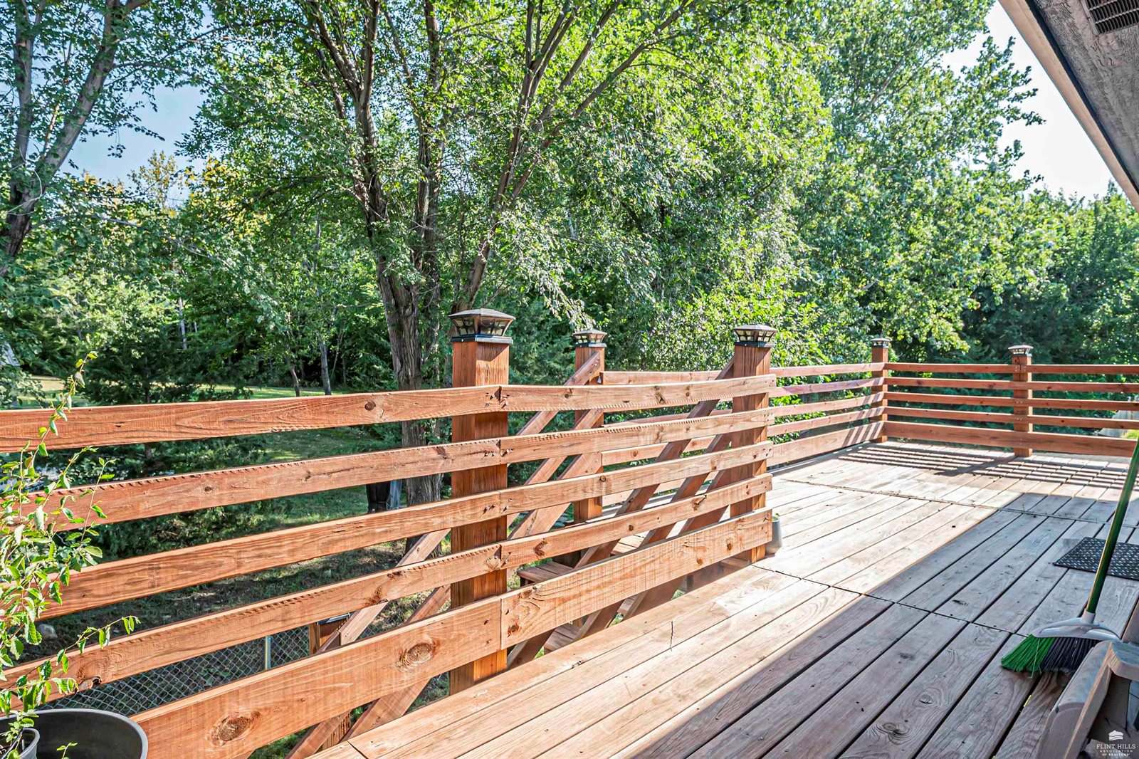 2448 Fox Sparrow, Junction City, KS 66441