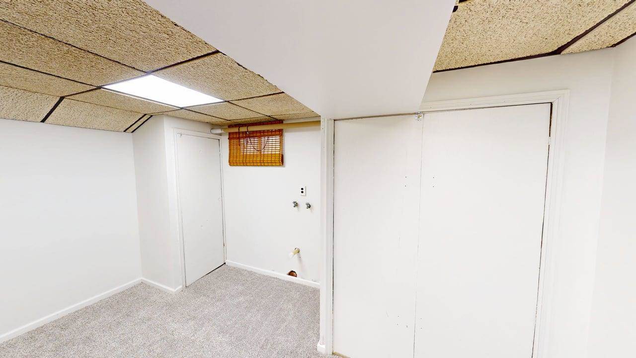 15293 SKyway Drive, Bonner Springs, KS 66012
