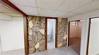 15293 SKyway Drive, Bonner Springs, KS 66012