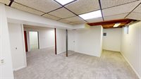 15293 SKyway Drive, Bonner Springs, KS 66012